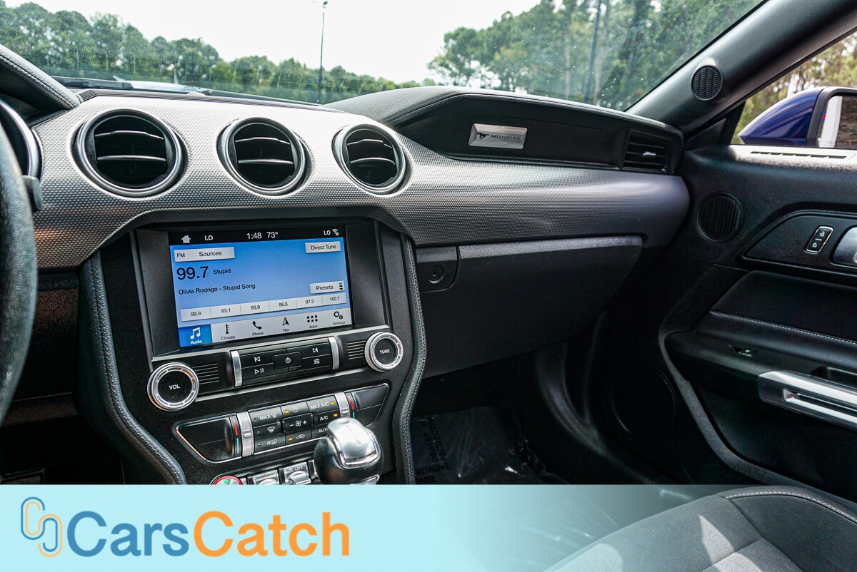 CARSCATCH - Used vehicle - COUPE FORD MUSTANG 2019