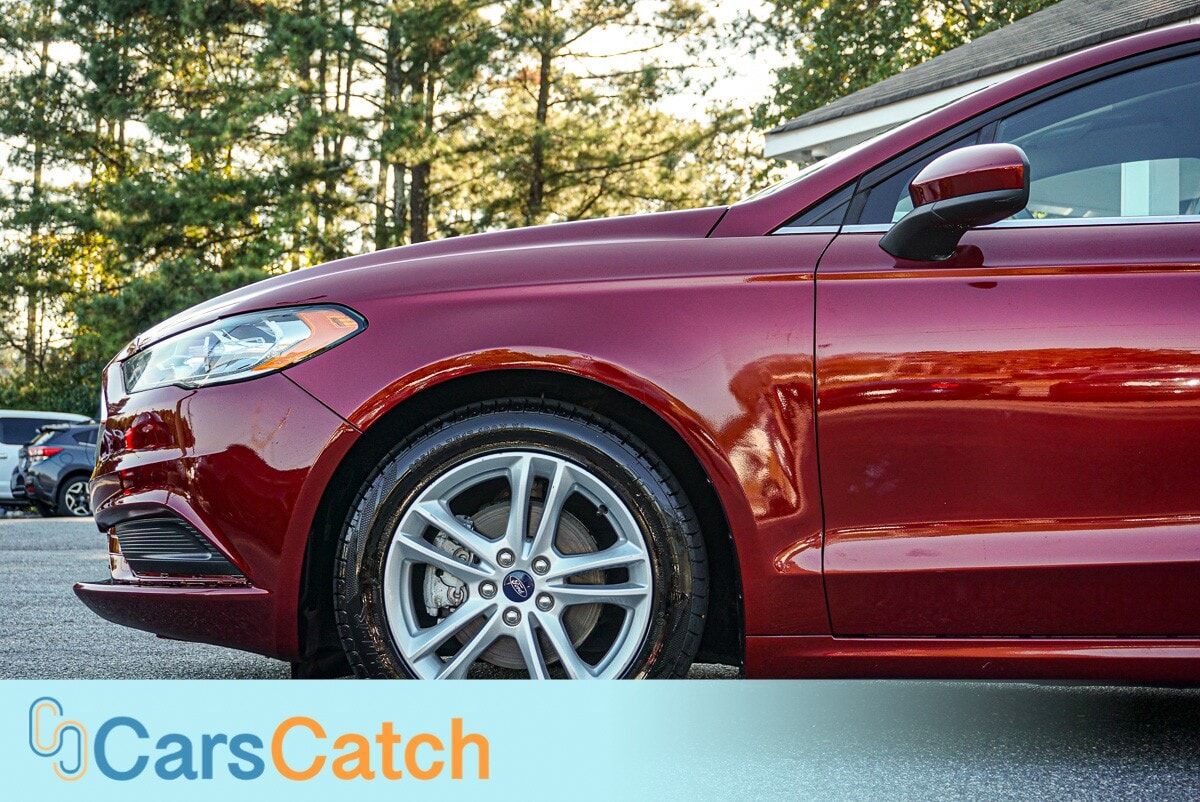 CARSCATCH - Used vehicle - SEDAN FORD FUSION 2018