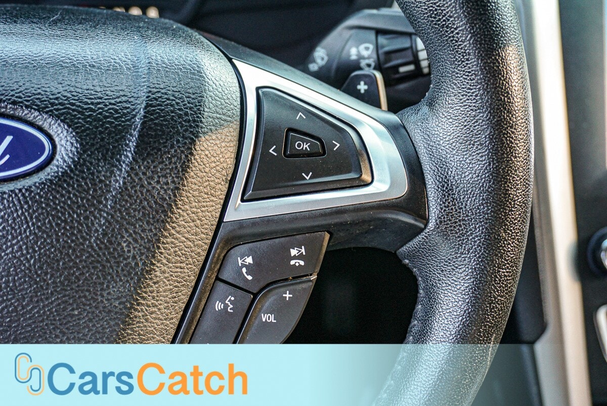 CARSCATCH - Used vehicle - SEDAN FORD FUSION 2018