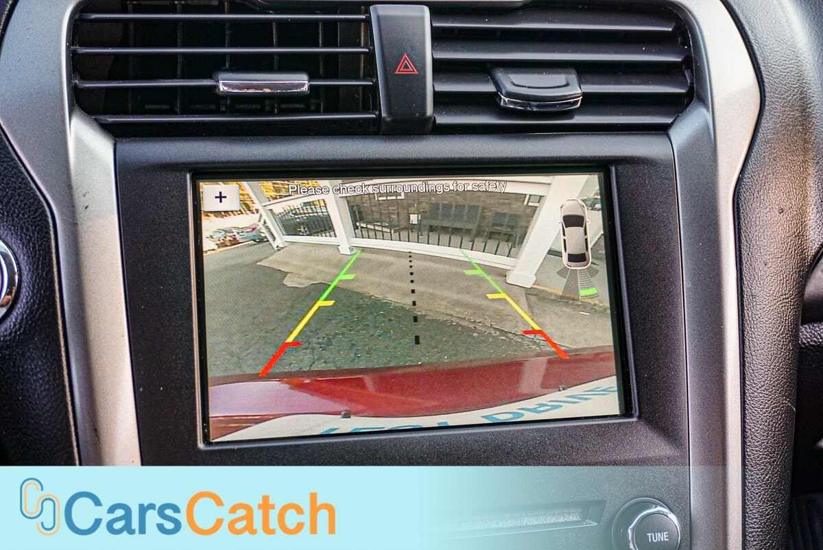 CARSCATCH - Used vehicle - SEDAN FORD FUSION 2018