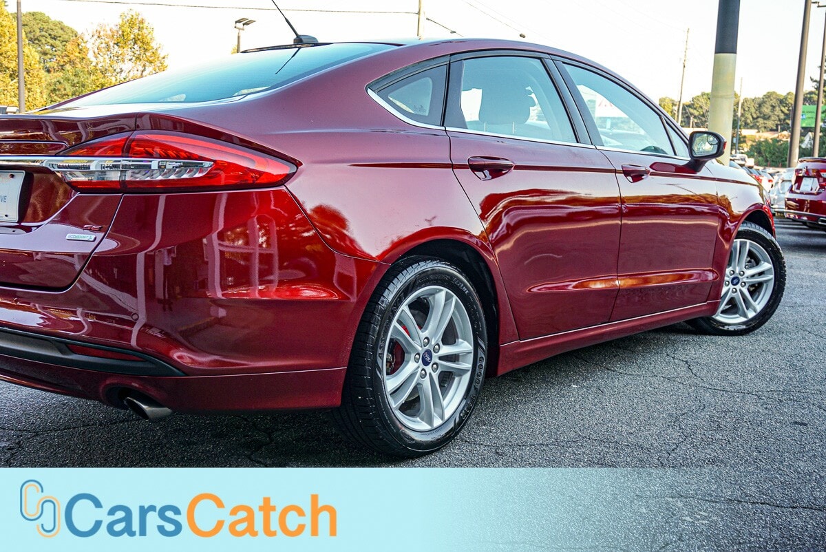 CARSCATCH - Used vehicle - SEDAN FORD FUSION 2018
