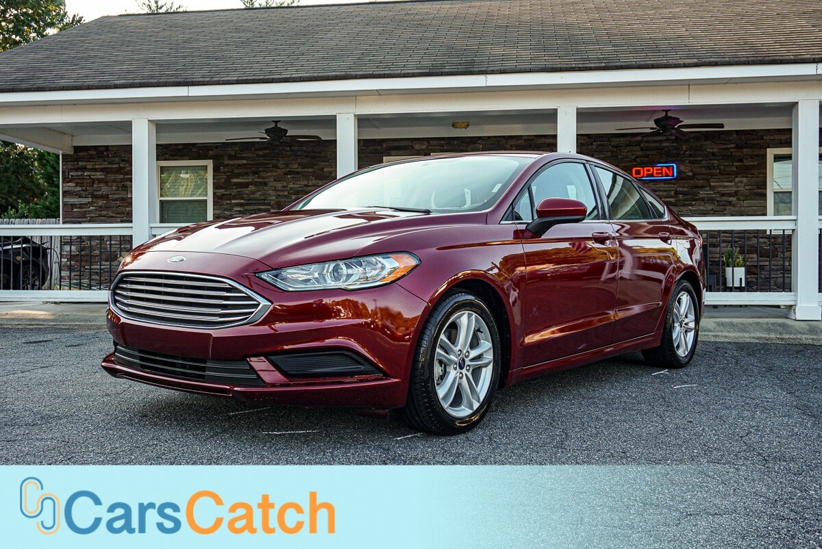 CARSCATCH - Used vehicle - SEDAN FORD FUSION 2018