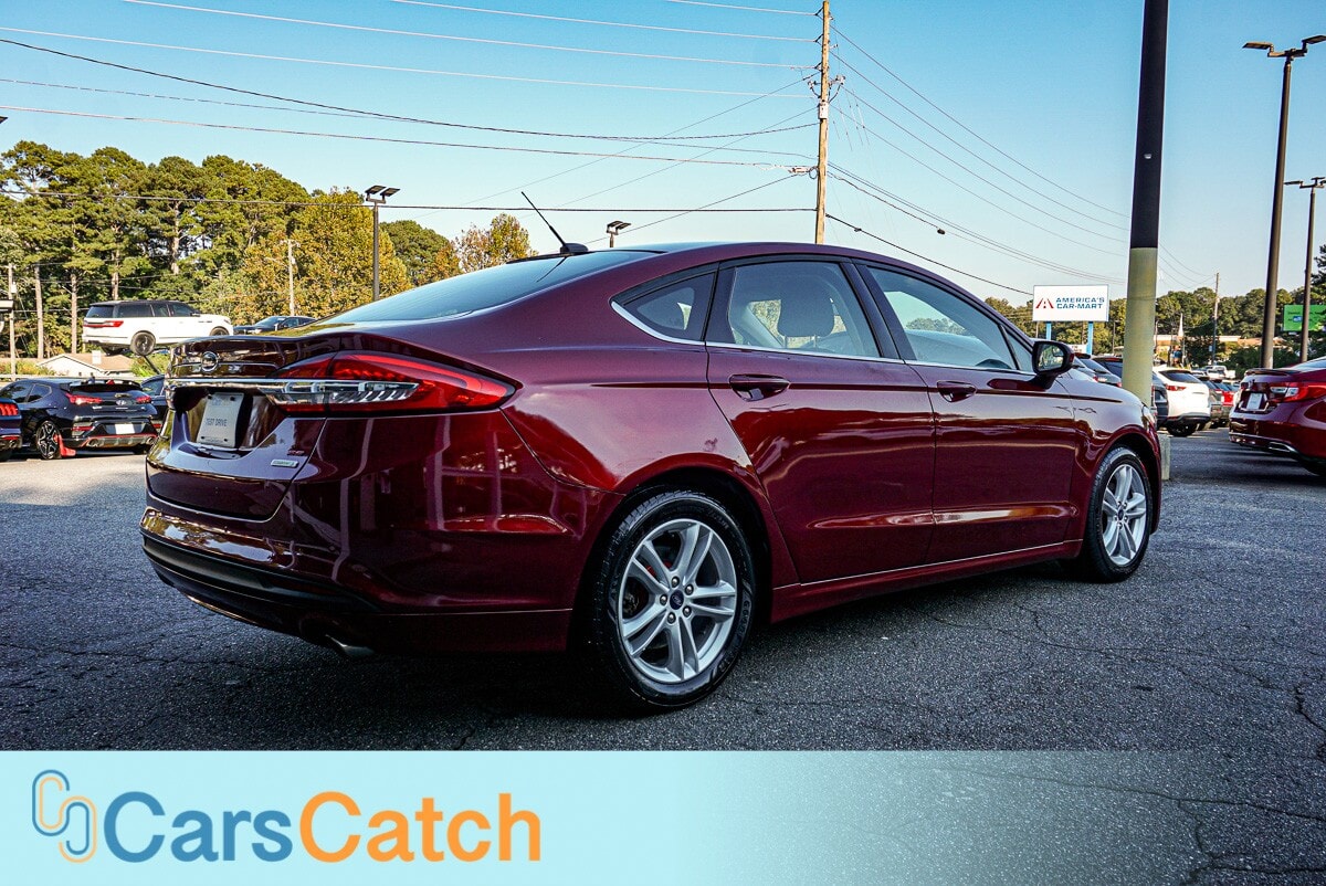 CARSCATCH - Used vehicle - SEDAN FORD FUSION 2018