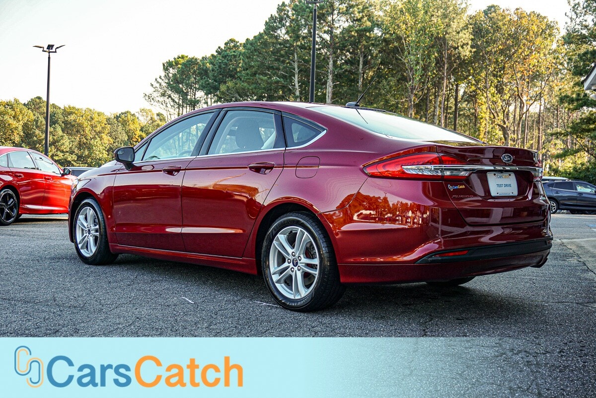 CARSCATCH - Used vehicle - SEDAN FORD FUSION 2018