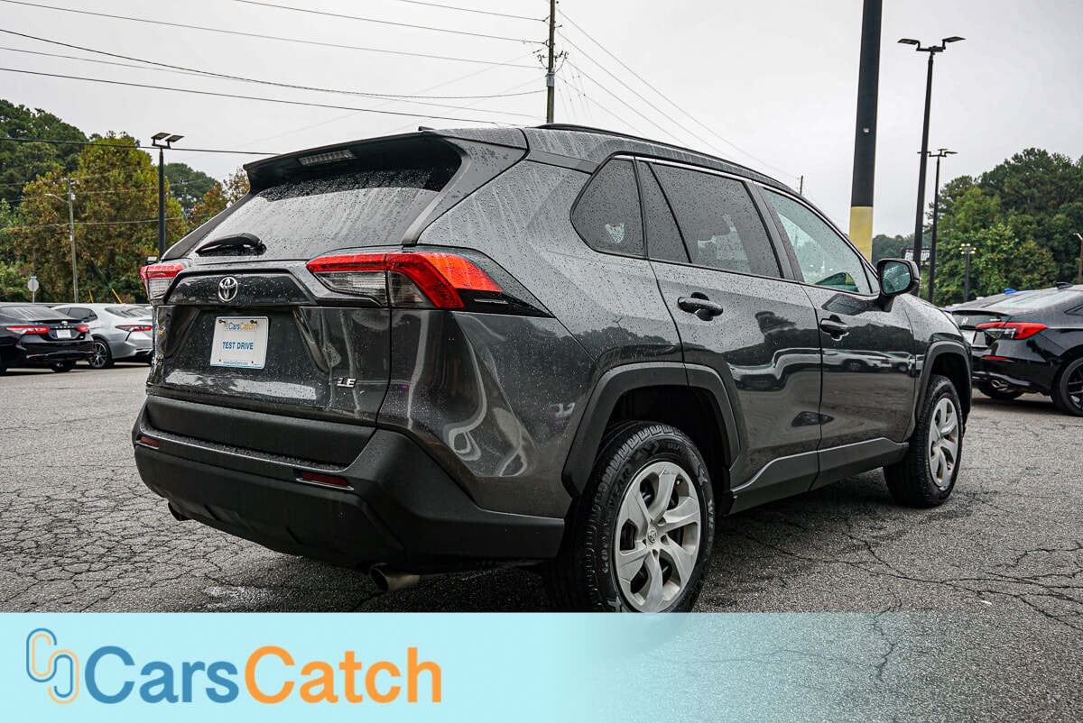 CARSCATCH - Used vehicle - SUV TOYOTA RAV4 2021