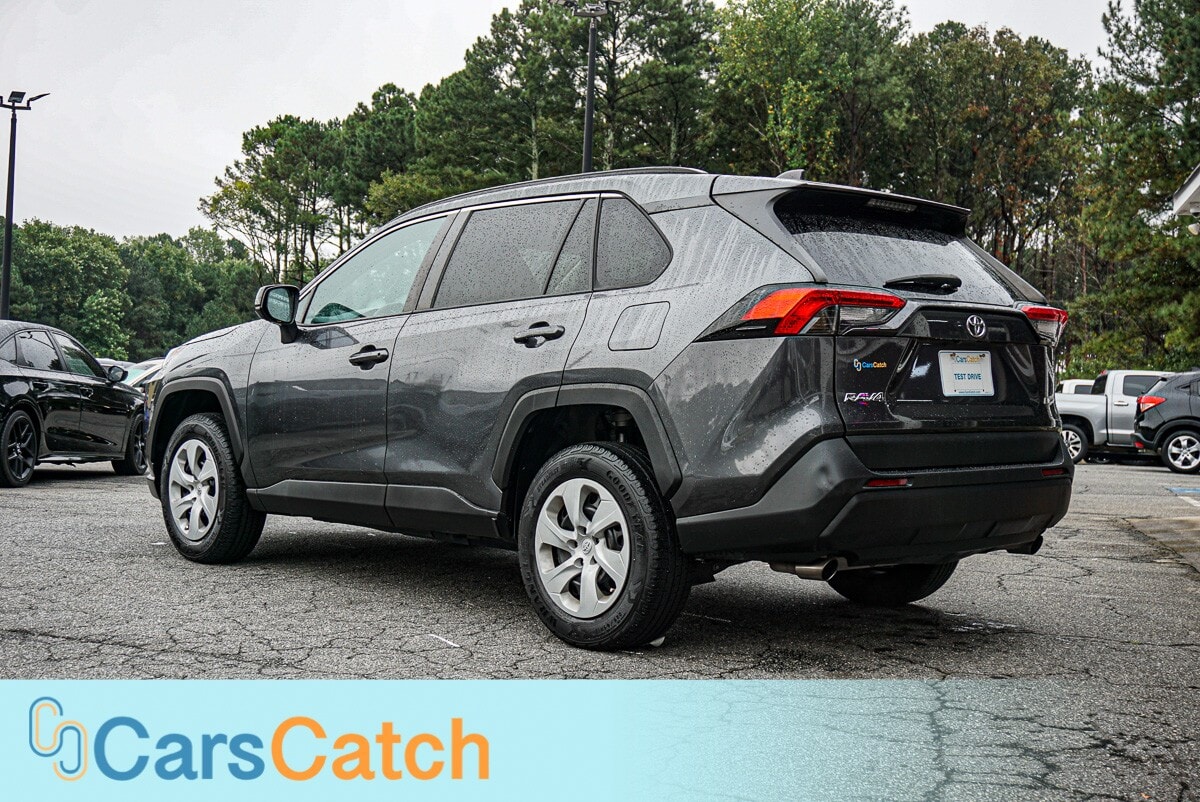 CARSCATCH - Used vehicle - SUV TOYOTA RAV4 2021