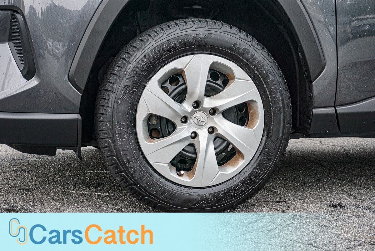 CARSCATCH - Used vehicle - SUV TOYOTA RAV4 2021