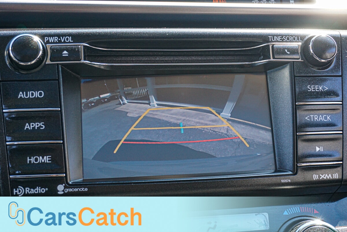 CARSCATCH - Used vehicle - SUV TOYOTA RAV4 2017