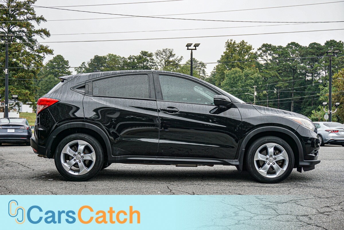 CARSCATCH - Used vehicle - SUV HONDA HR-V 2016