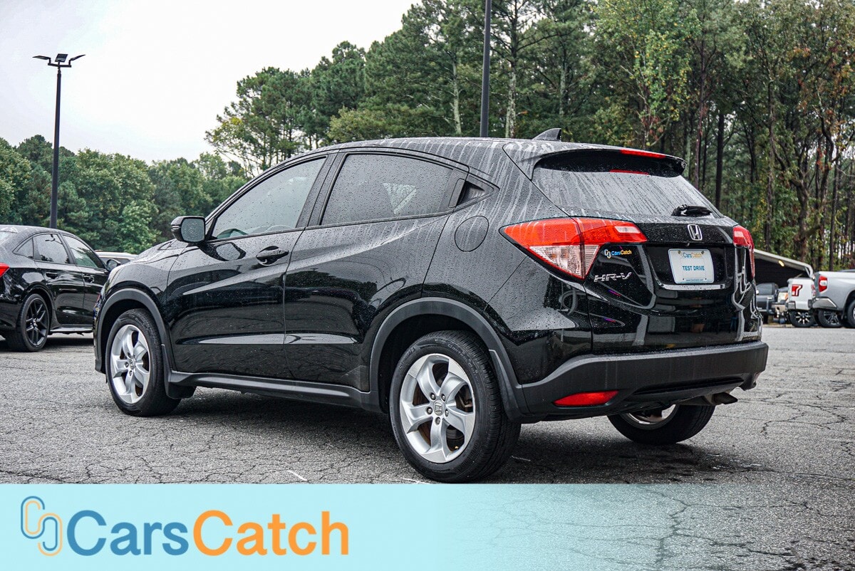 CARSCATCH - Used vehicle - SUV HONDA HR-V 2016