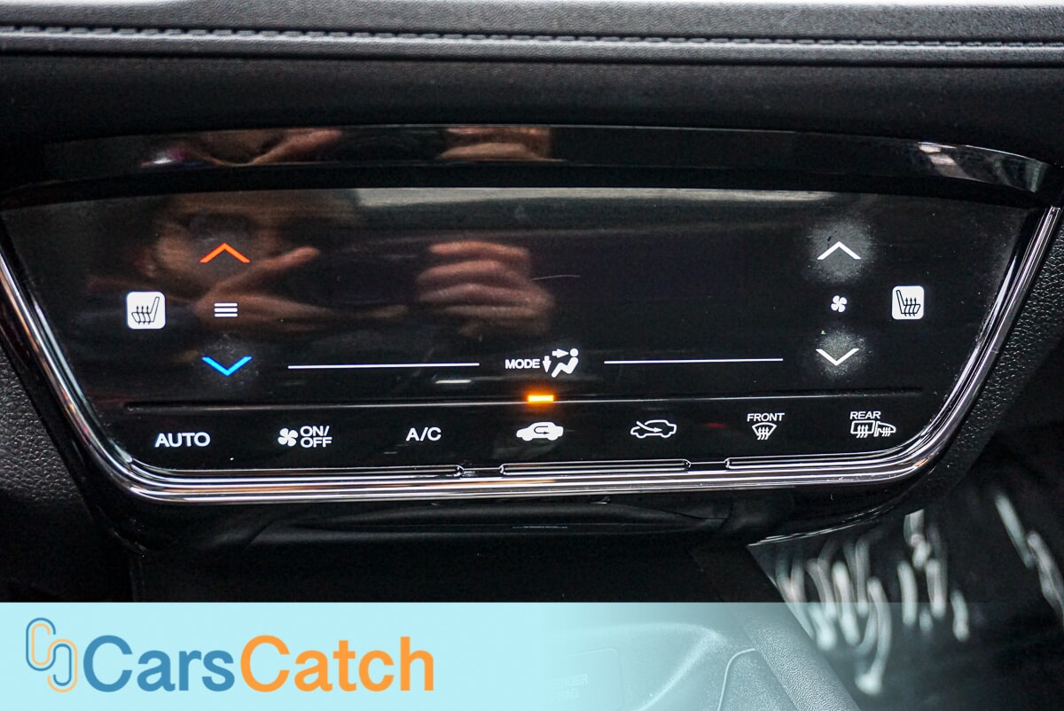 CARSCATCH - Used vehicle - SUV HONDA HR-V 2016