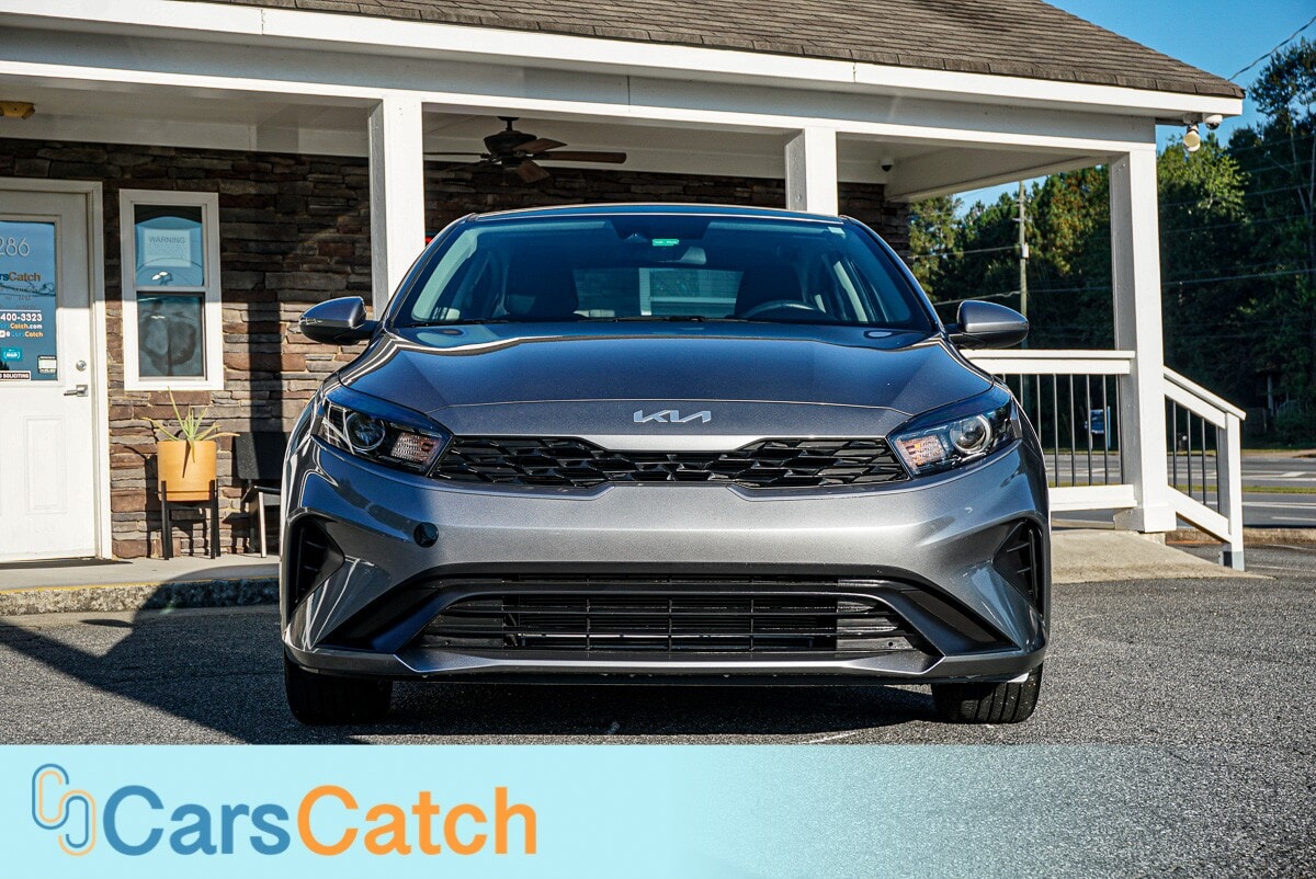 CARSCATCH - Used vehicle - SEDAN KIA FORTE 2024