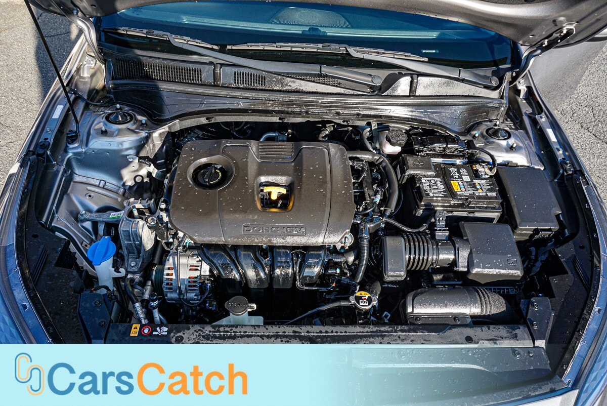 CARSCATCH - Used vehicle - SEDAN KIA FORTE 2024