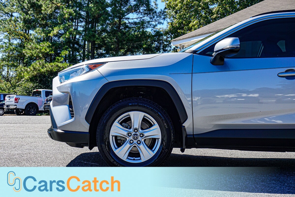 CARSCATCH - Used vehicle - SUV TOYOTA RAV4 2020