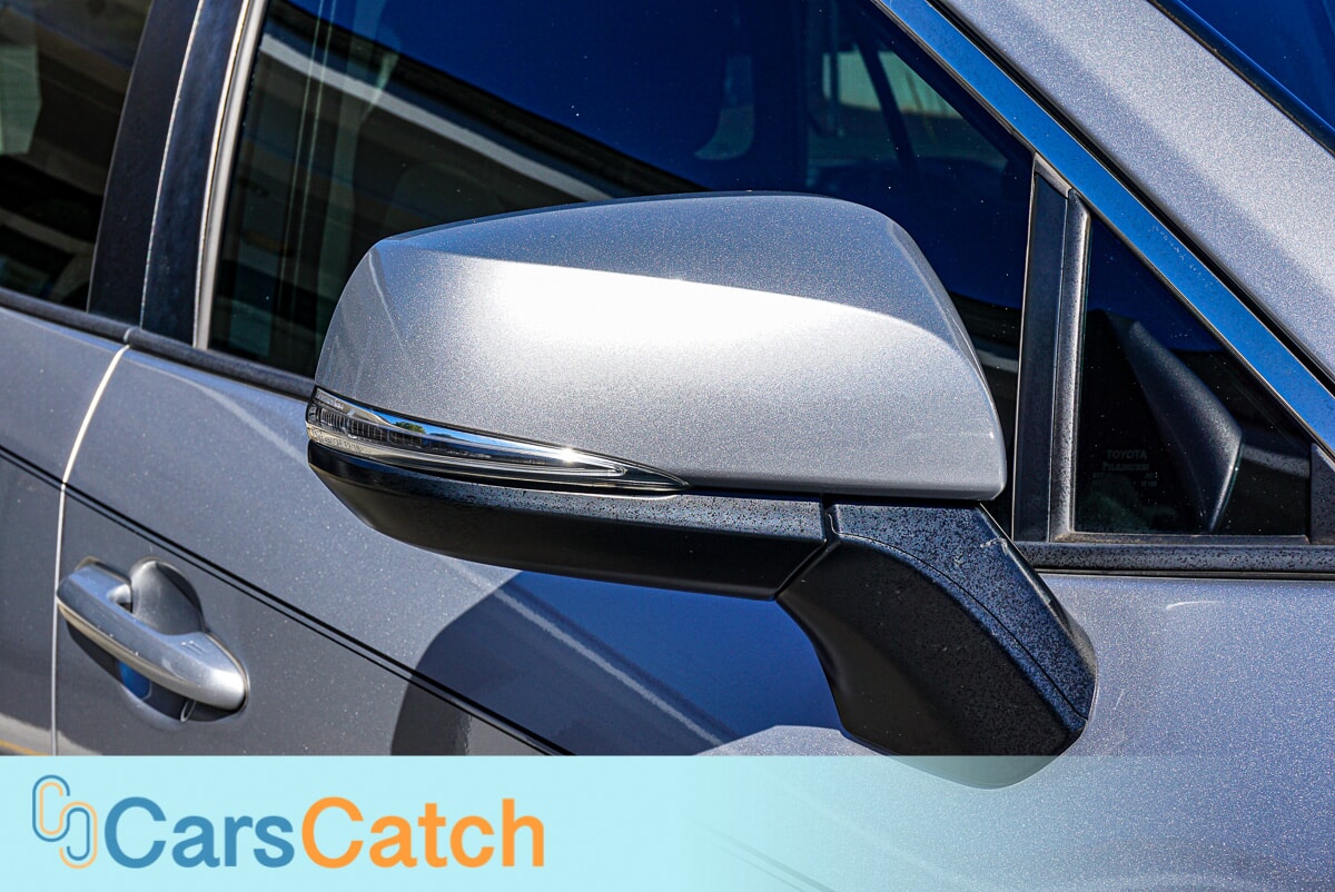 CARSCATCH - Used vehicle - SUV TOYOTA RAV4 2020
