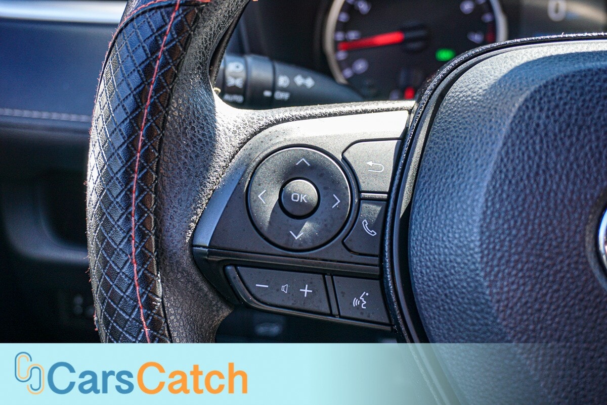 CARSCATCH - Used vehicle - SUV TOYOTA RAV4 2020