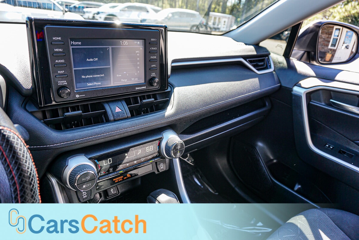 CARSCATCH - Used vehicle - SUV TOYOTA RAV4 2020