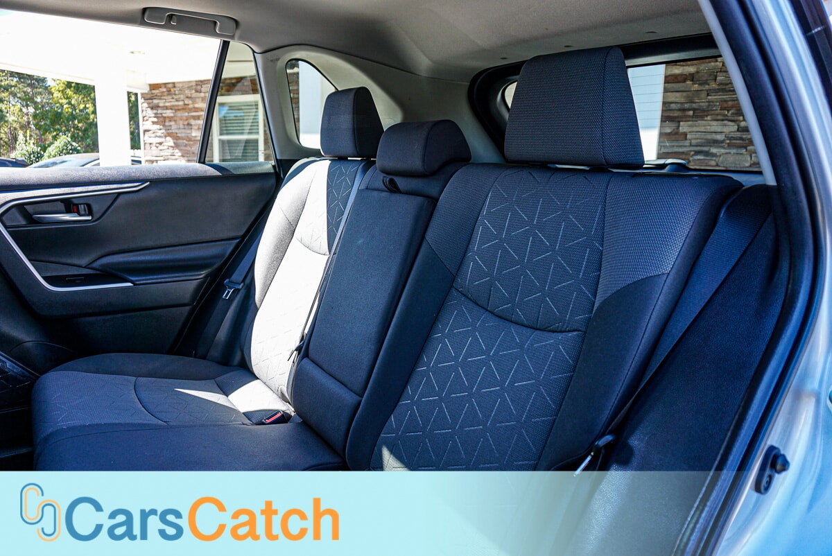 CARSCATCH - Used vehicle - SUV TOYOTA RAV4 2020