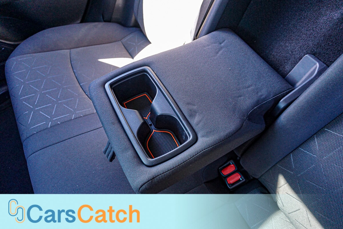 CARSCATCH - Used vehicle - SUV TOYOTA RAV4 2020