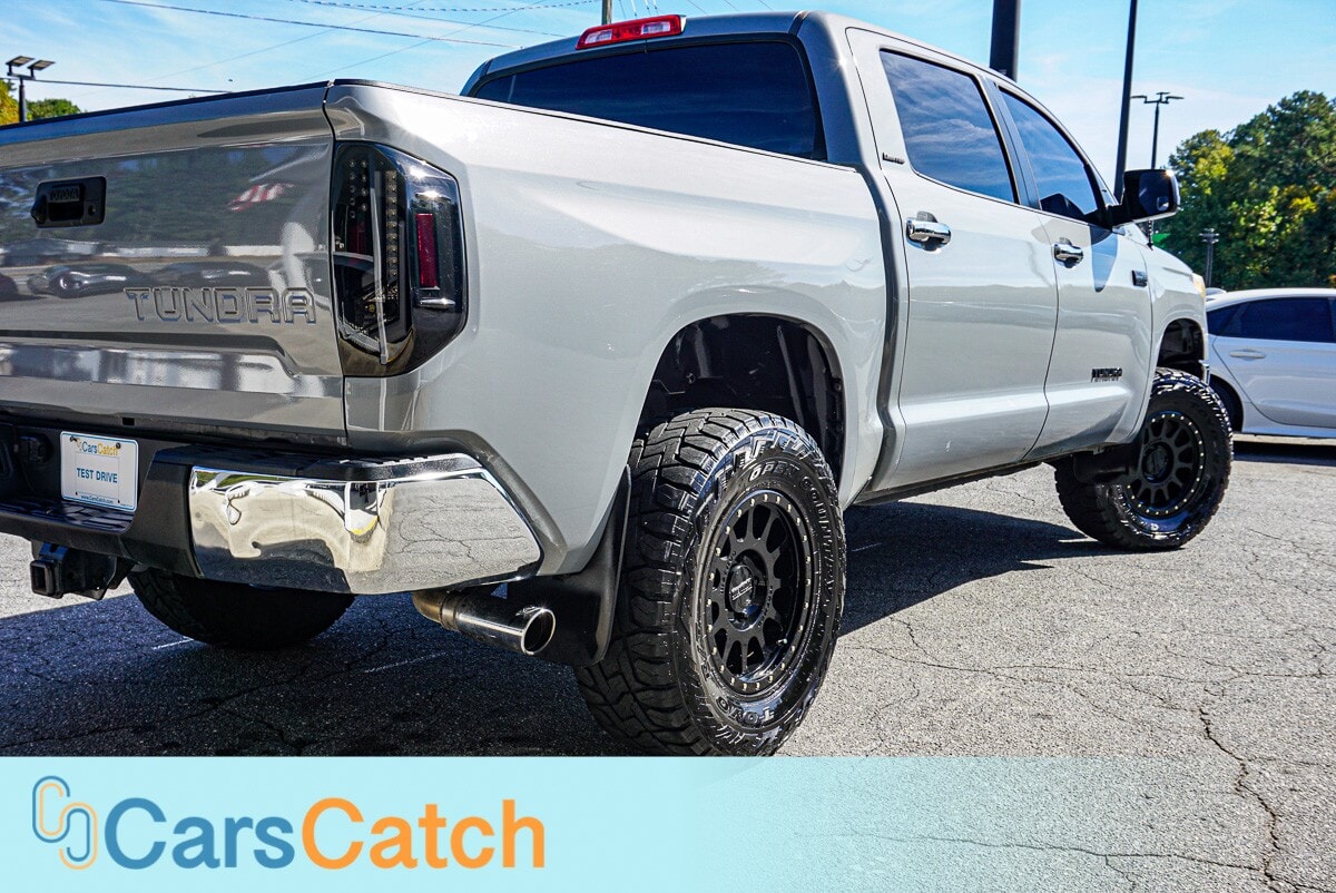 CARSCATCH - Used vehicle - TRUCK TOYOTA TUNDRA 4WD 2018