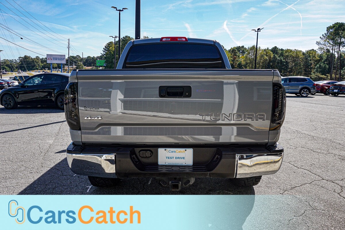 CARSCATCH - Used vehicle - TRUCK TOYOTA TUNDRA 4WD 2018