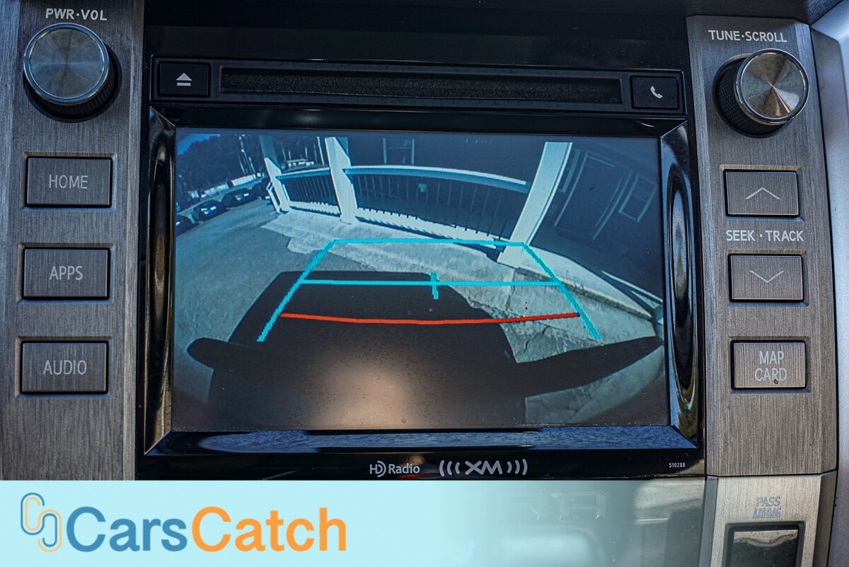 CARSCATCH - Used vehicle - TRUCK TOYOTA TUNDRA 4WD 2018