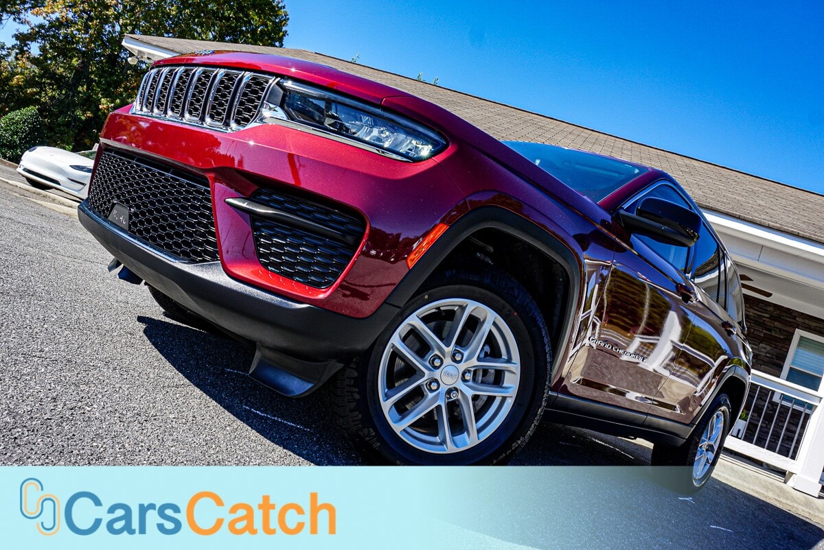 CARSCATCH - Used vehicle - SUV JEEP GRAND CHEROKEE 2023