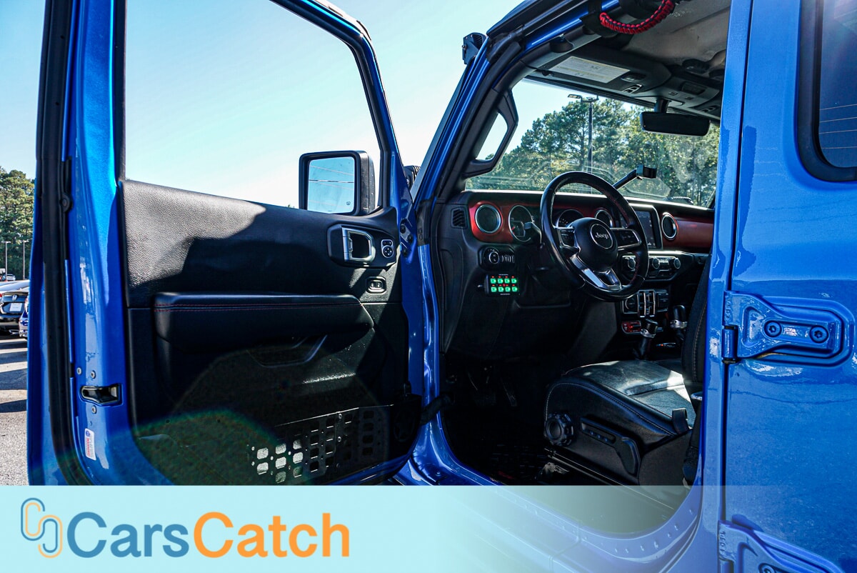 CARSCATCH - Used vehicle - TRUCK JEEP GLADIATOR 2021
