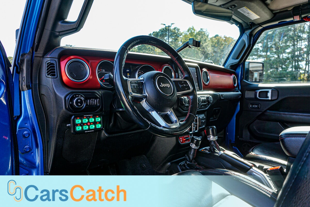 CARSCATCH - Used vehicle - TRUCK JEEP GLADIATOR 2021
