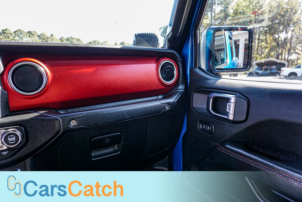 CARSCATCH - Used vehicle - TRUCK JEEP GLADIATOR 2021