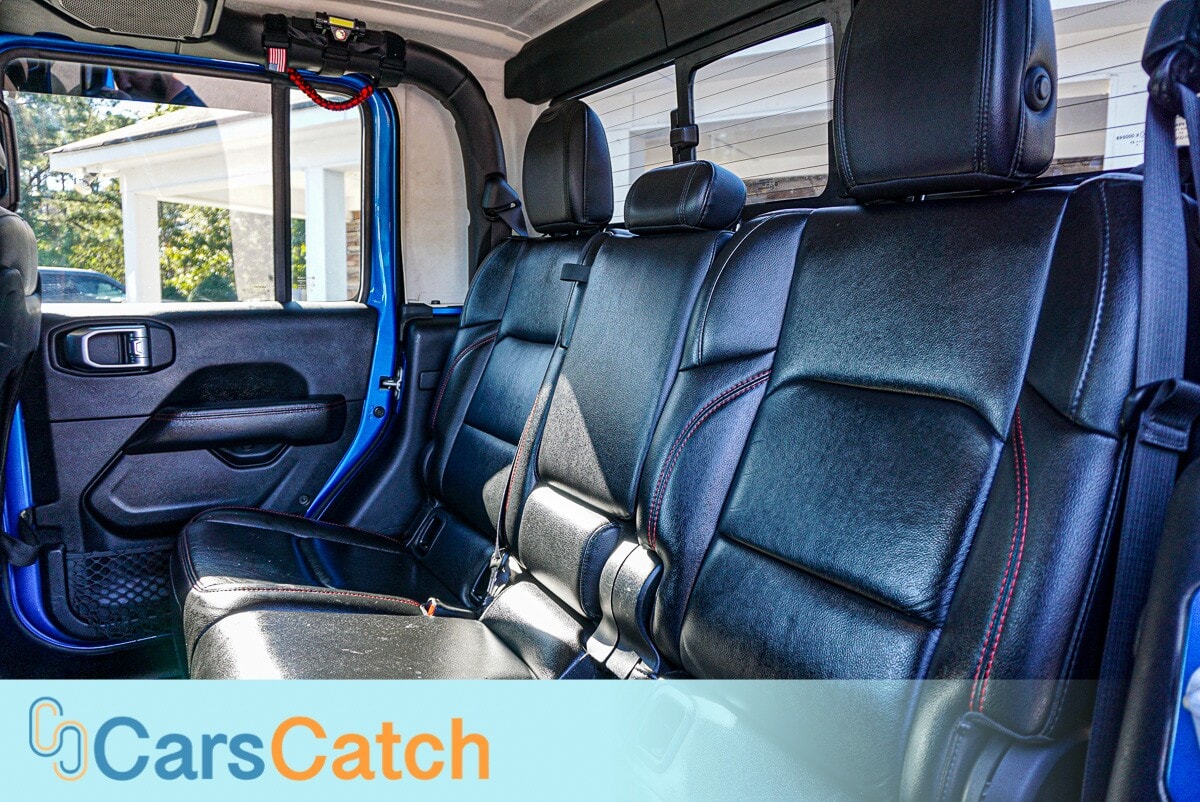 CARSCATCH - Used vehicle - TRUCK JEEP GLADIATOR 2021