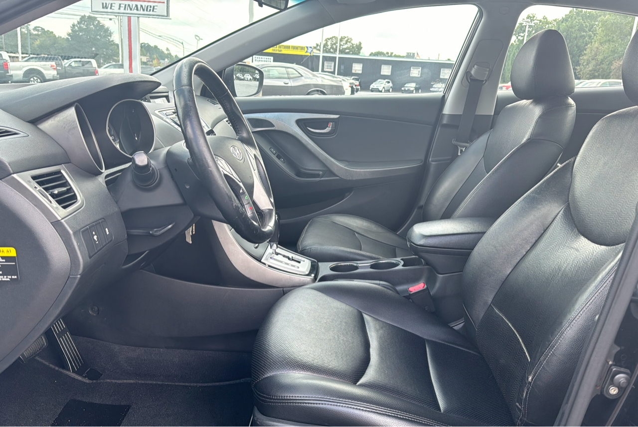 R&L Motors - Used vehicle - Sedan HYUNDAI ELANTRA 2011