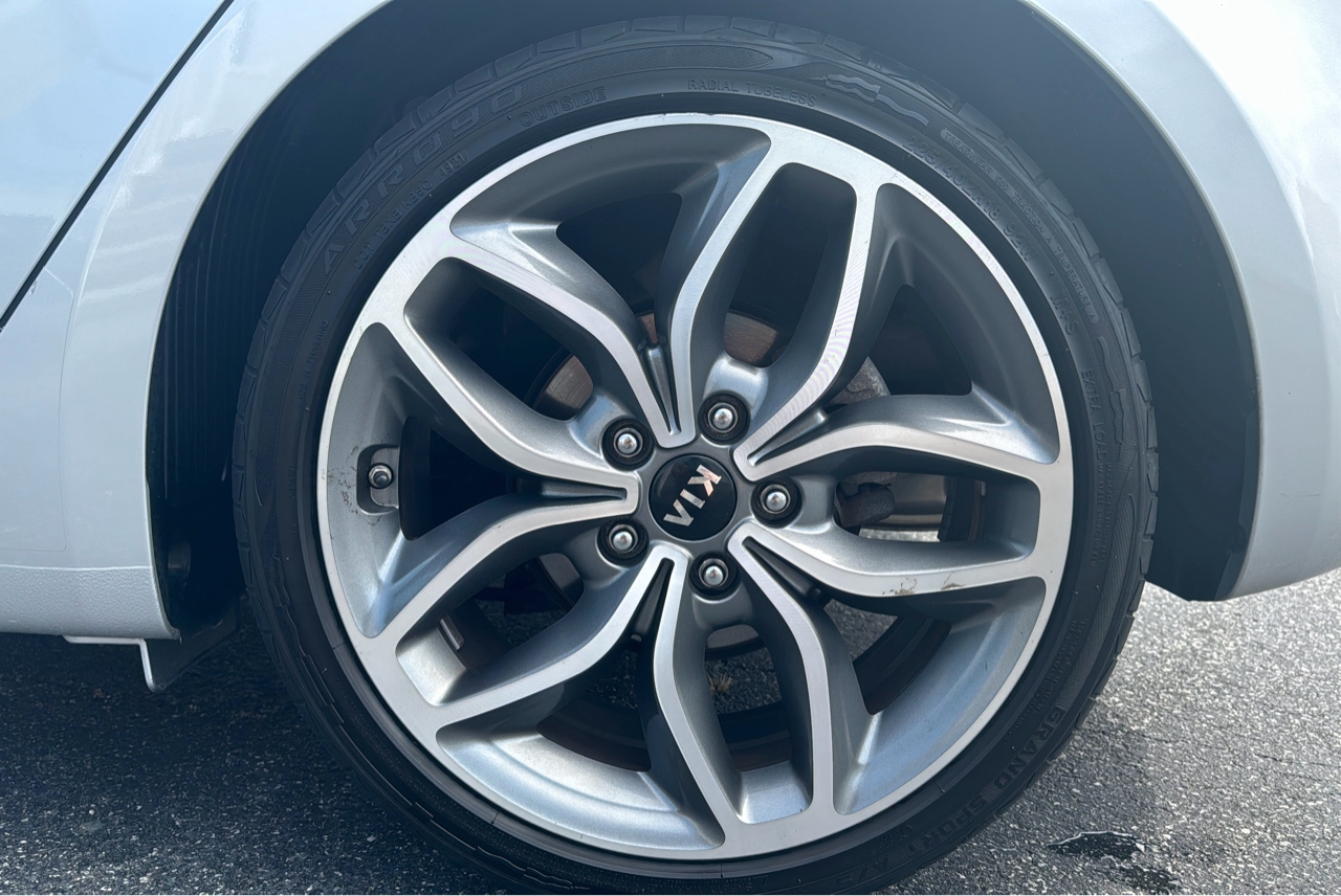 R&L Motors - Used vehicle - Sedan KIA FORTE 2016