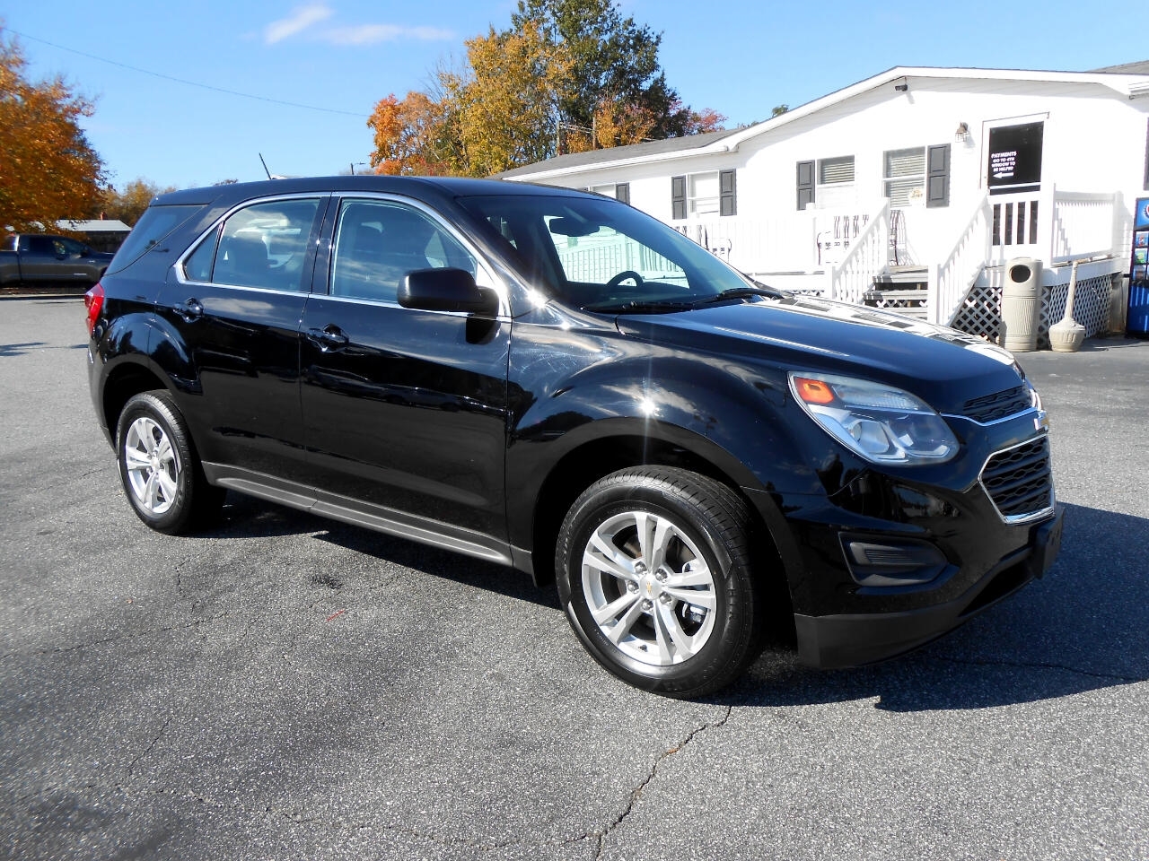 R&L Motors - Used vehicle - SUV CHEVROLET EQUINOX 2016