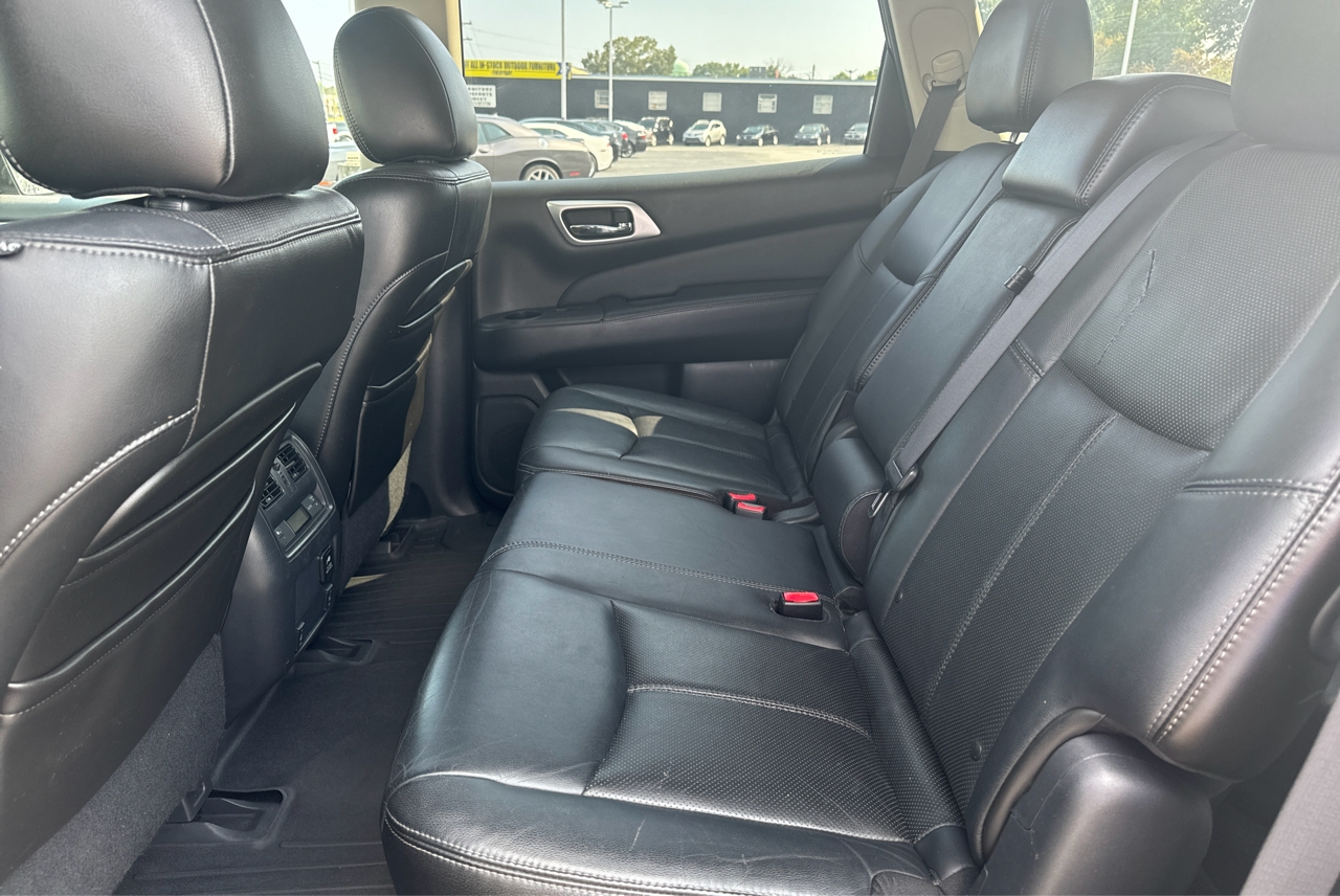 R&L Motors - Used vehicle - SUV NISSAN PATHFINDER 2013