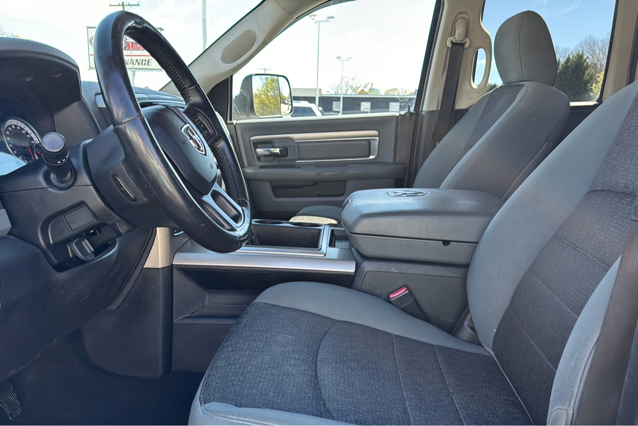 R&L Motors - Used vehicle - Truck DODGE RAM 1500 2014