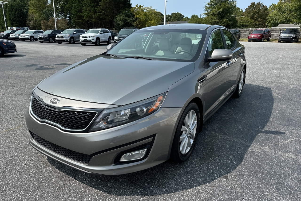 R&L Motors - Used vehicle - Sedan KIA OPTIMA 2015