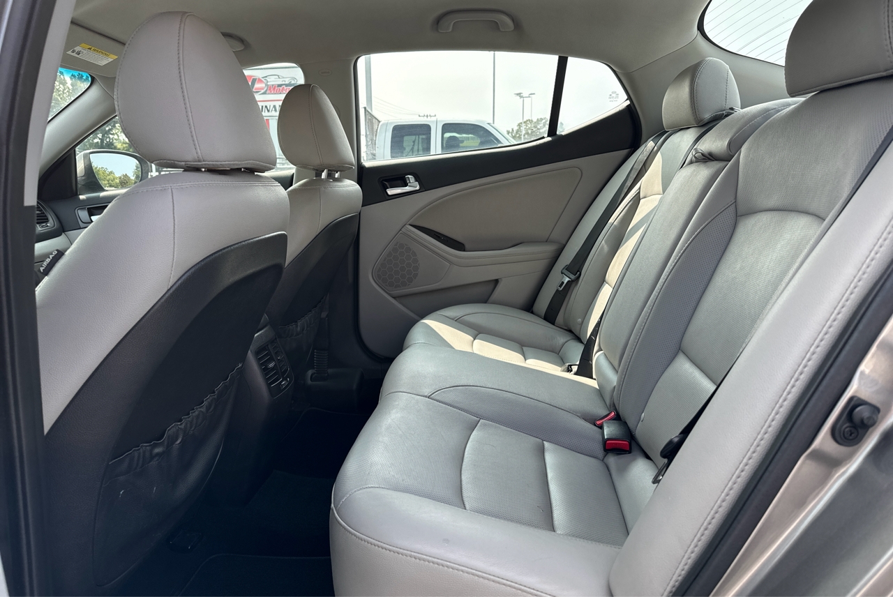 R&L Motors - Used vehicle - Sedan KIA OPTIMA 2015