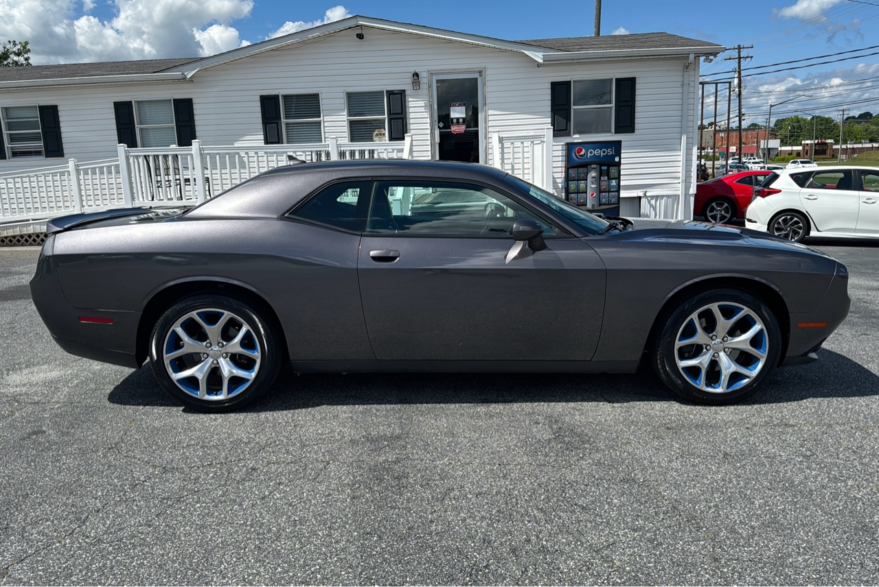 R&L Motors - Used vehicle - Sedan DODGE CHALLENGER 2015