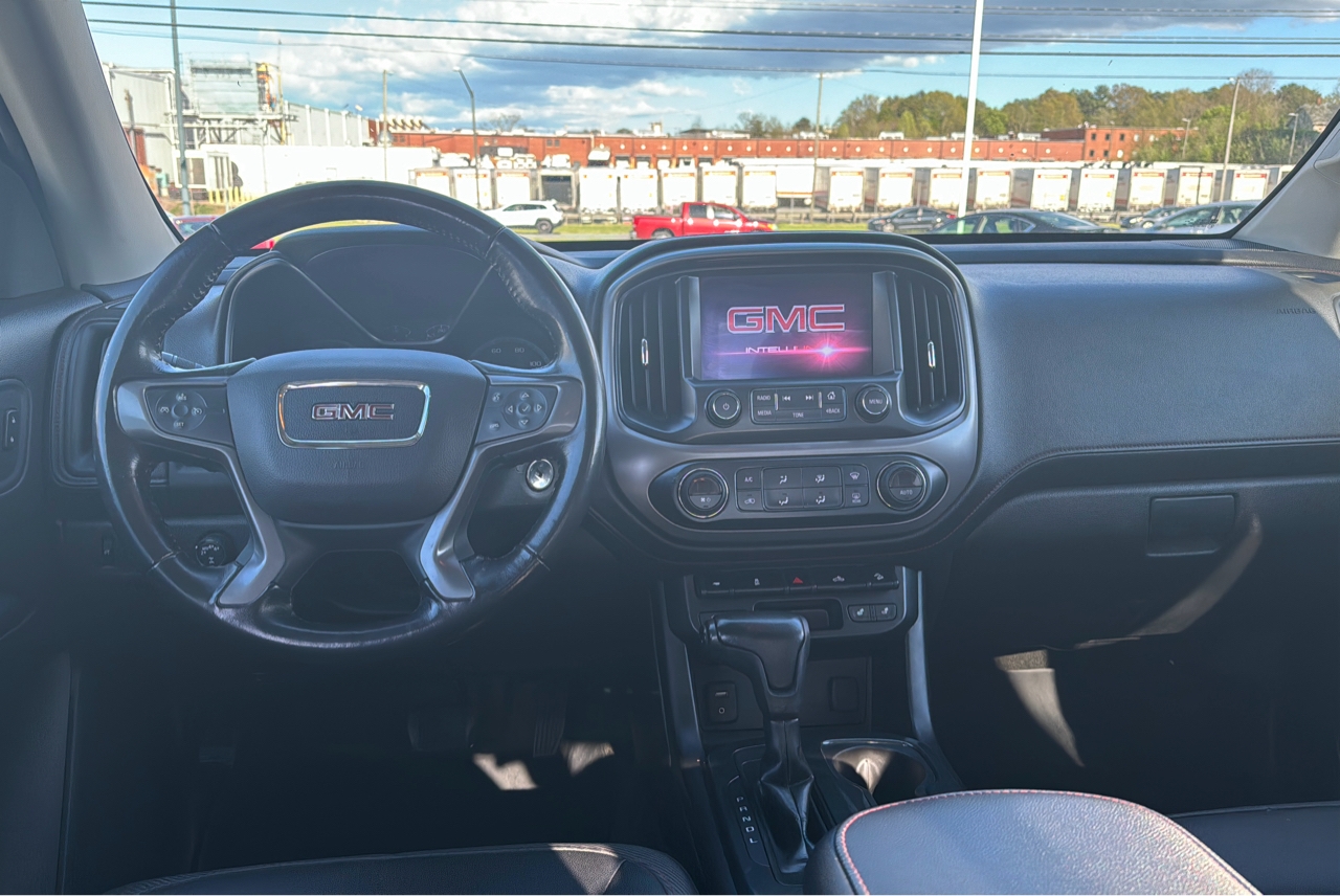 R&L Motors - Used vehicle - Truck GMC CANYON 2017