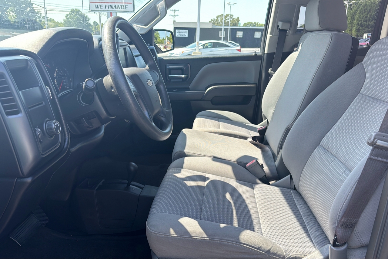 R&L Motors - Used vehicle - Truck CHEVROLET SILVERADO 1500 2017