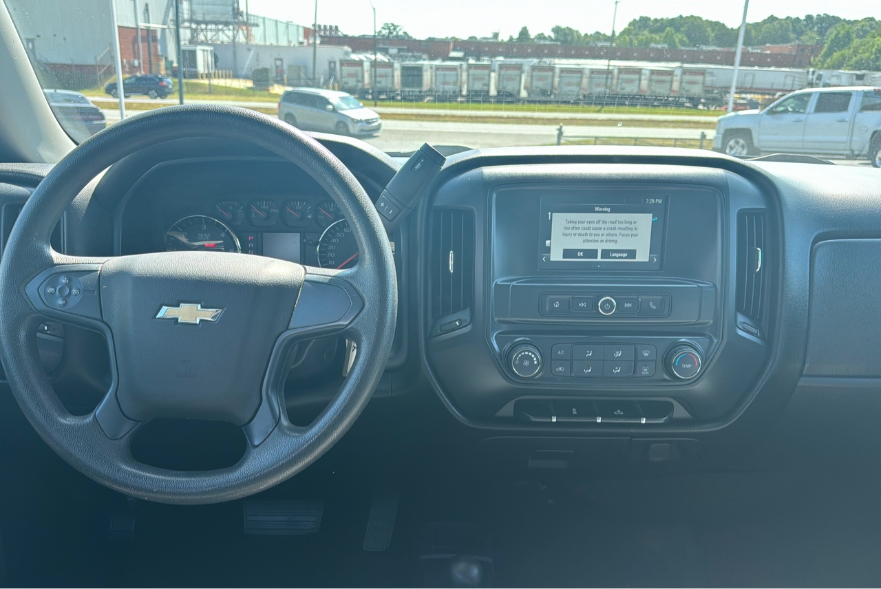 R&L Motors - Used vehicle - Truck CHEVROLET SILVERADO 1500 2017