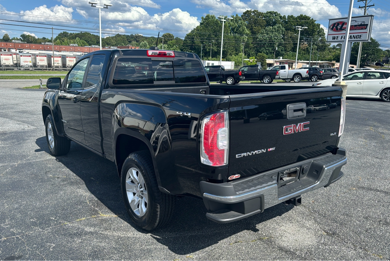 R&L Motors - Used vehicle - Truck GMC CANYON 2018