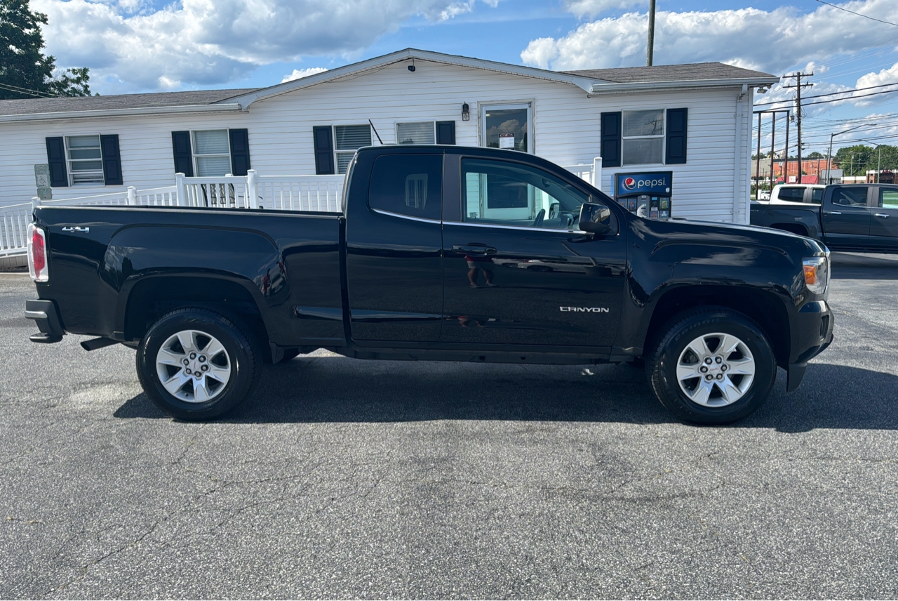 R&L Motors - Used vehicle - Truck GMC CANYON 2018