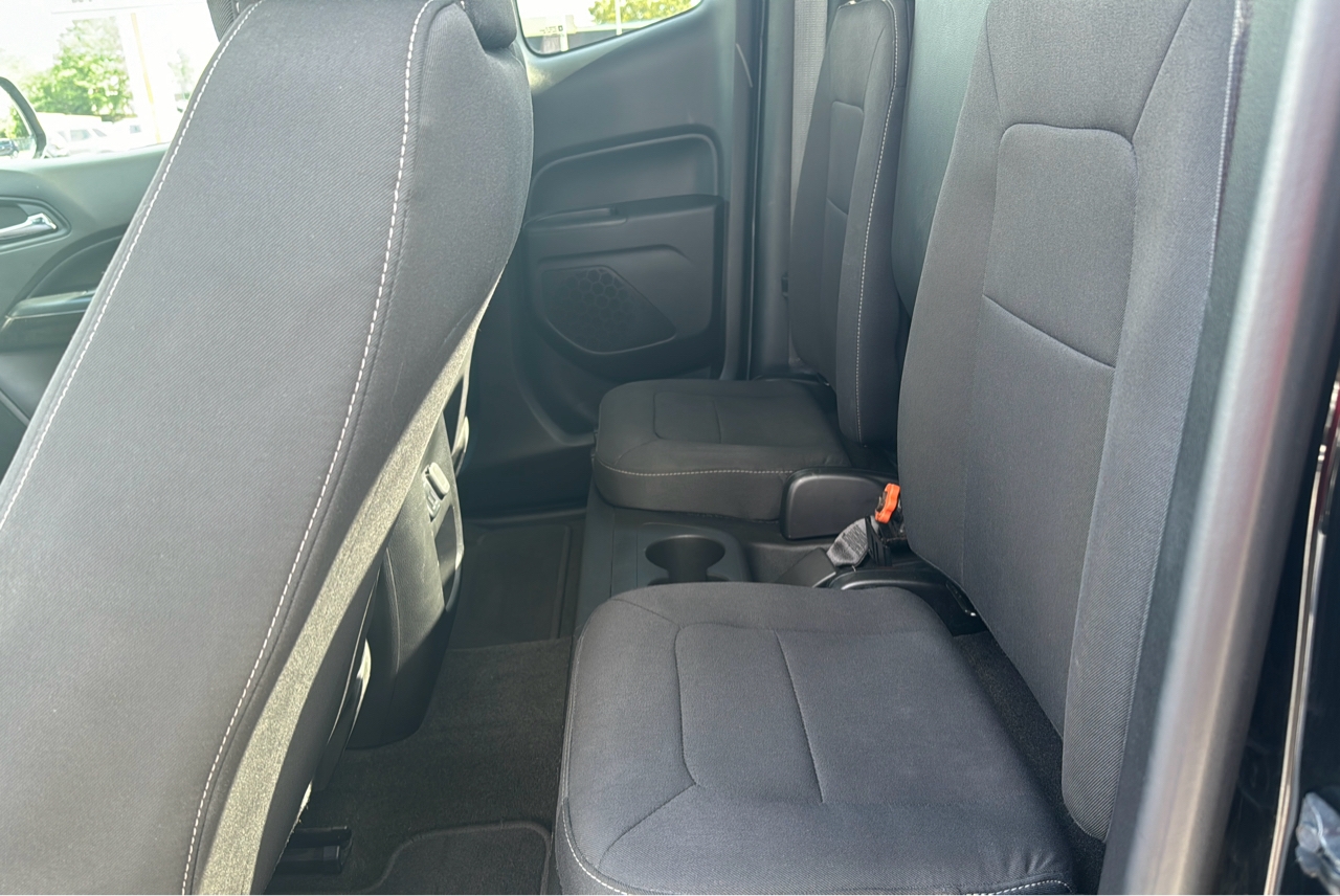 R&L Motors - Used vehicle - Truck GMC CANYON 2018