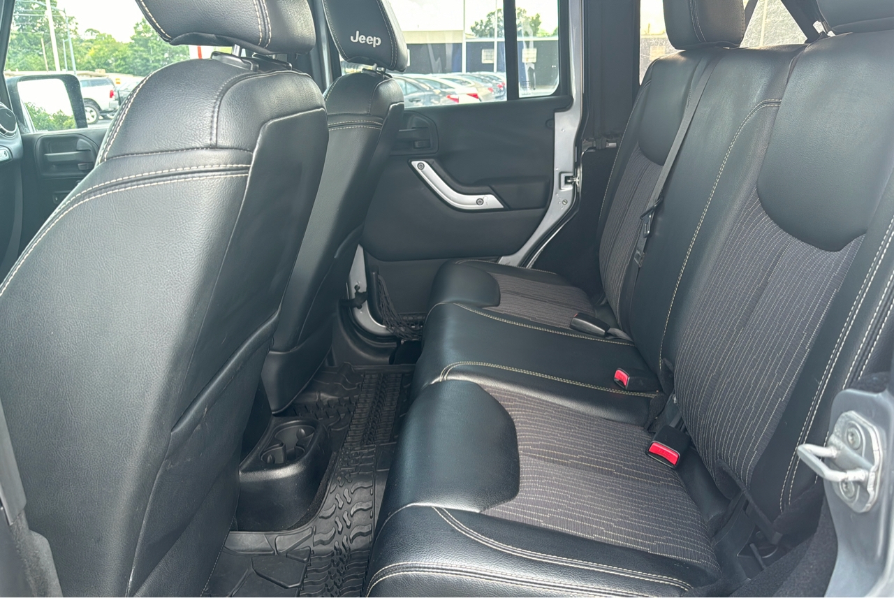 R&L Motors - Used vehicle - SUV JEEP WRANGLER 2013