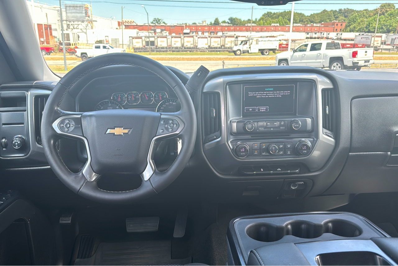 R&L Motors - Used vehicle - Truck CHEVROLET SILVERADO 1500 2018