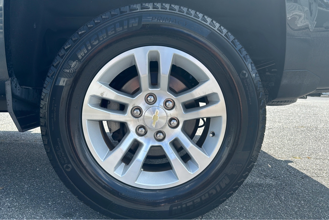 R&L Motors - Used vehicle - Truck CHEVROLET SILVERADO 1500 2018