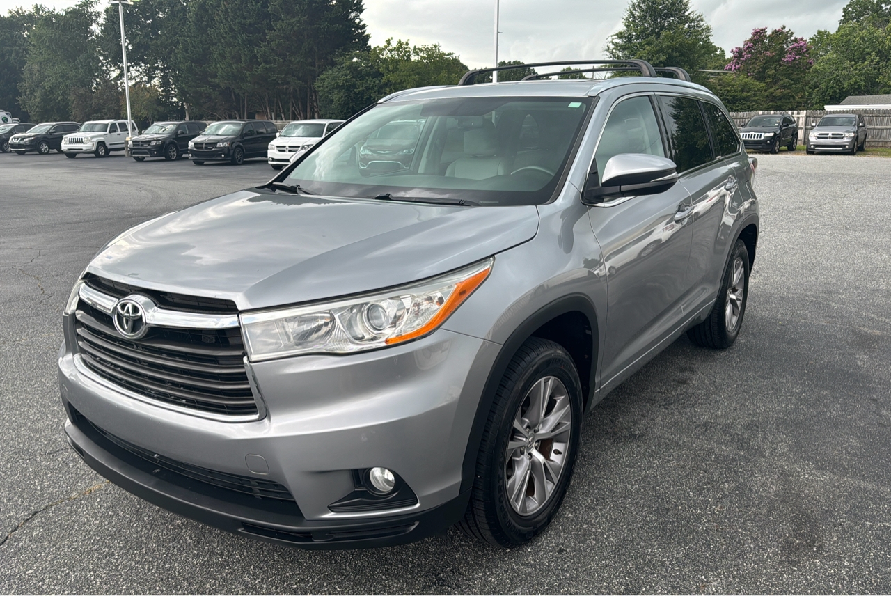 R&L Motors - Used vehicle - SUV TOYOTA HIGHLANDER 2014