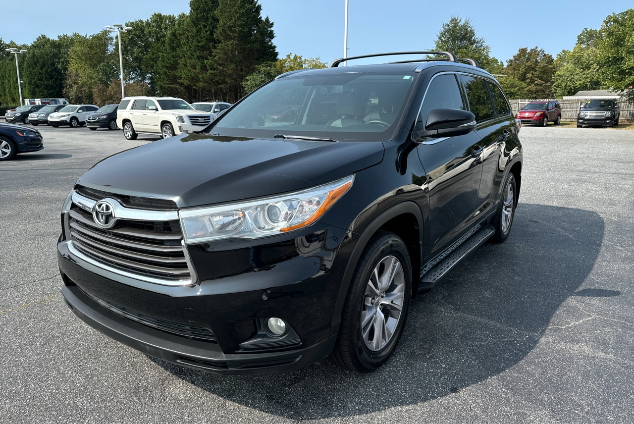 R&L Motors - Used vehicle - SUV TOYOTA HIGHLANDER 2015